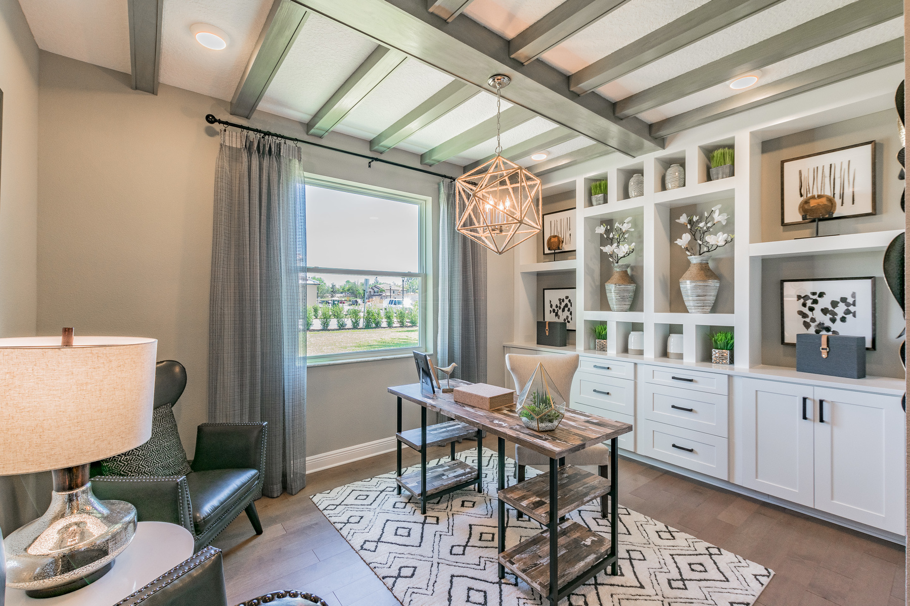 Flex Room Home Office / Craft Area